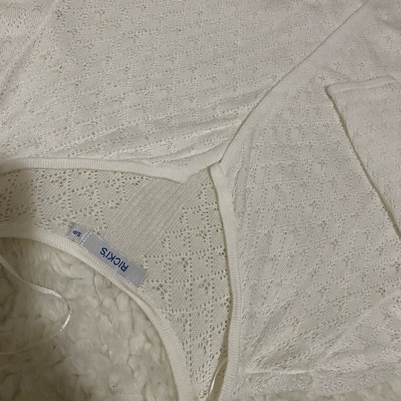 Drop Shoulder - Picture 4 of 6